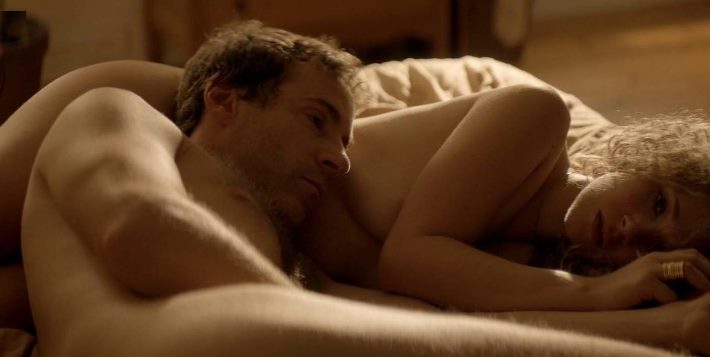 Обнажённая джулия гарнер горячие интимные фото - julia garner nude без цензуры 3 Blank