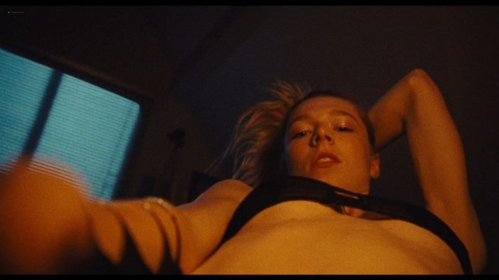 Обнажённая хантер шафер горячие интимные фото - hunter schafer nude без цензуры 13 Blank