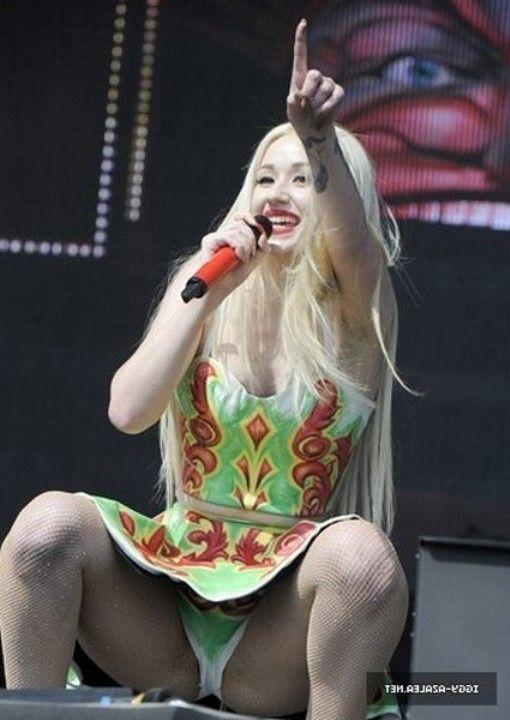 Обнажённая игги азалия - слив фото iggy azalea nude без цензуры 13 Под Платьем У Игги Азалия