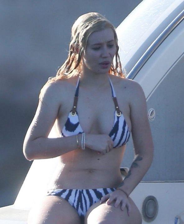 Обнажённая игги азалия - слив фото iggy azalea nude без цензуры 28 Игги Азалия В Купальнике