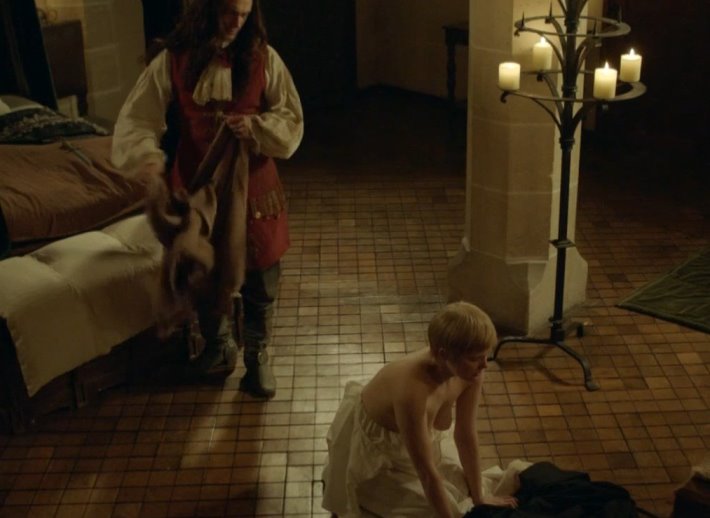 Обнажённая ханна артертон горячие интимные фото - hannah arterton hot без цензуры 9 Blank