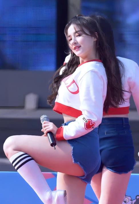 Слив nancy momoland - голая нэнси момолэнд горячие интимные фото без цензуры 14 Blank