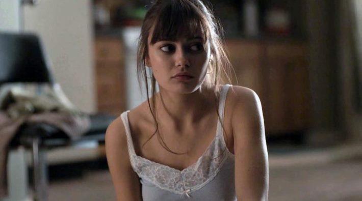 Обнажённая элла пернелл горячие интимные фото слив фото - ella purnell hot без цензуры 10 Blank