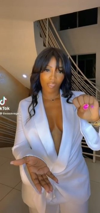 Обнажённая тива сэвидж горячие интимные фото - tiwa savage hot без цензуры 13 Blank