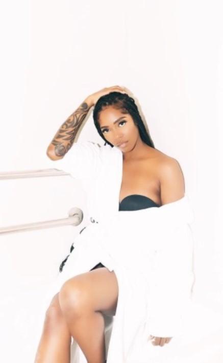 Обнажённая тива сэвидж горячие интимные фото - tiwa savage hot без цензуры 25 Blank