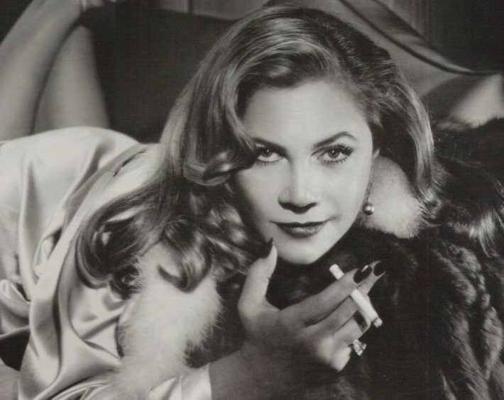 Обнажённая кэтлин тёрнер горячие интимные фото - kathleen turner hot без цензуры 3 Blank