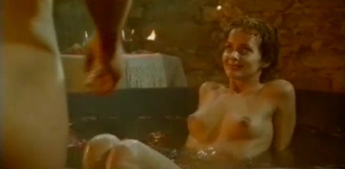Обнажённая изабелла скорупко горячие интимные фото - izabella scorupco hot без цензуры 19 Blank