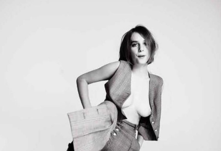Обнажённая майя хоук горячие интимные фото - maya hawke hot без цензуры 17 Blank
