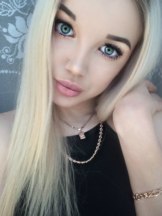 Обнажённая vikafromdnepr слив фото onlyfans - вика из днепра sex без цензуры 15 Blank