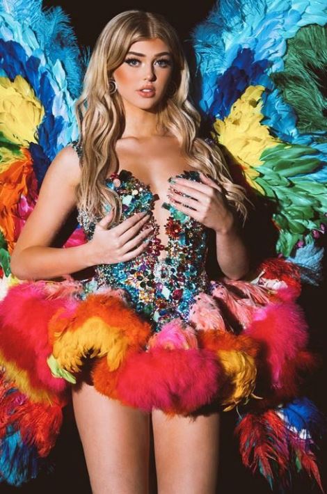 Leaked images of nude loren gray sex photos of tiktok model celebrity без цензуры 12 Blank
