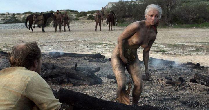 Обнажённая эмилия кларк фото - emilia clarke nude hot без цензуры 15 Blank