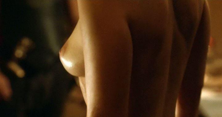 Обнажённая эмилия кларк фото - emilia clarke nude hot без цензуры 19 Blank