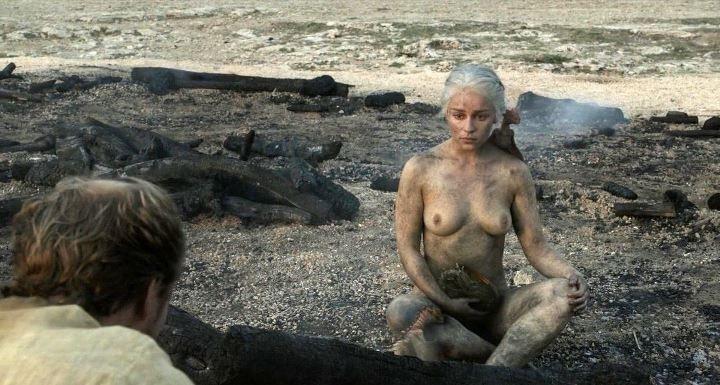 Обнажённая эмилия кларк фото - emilia clarke nude hot без цензуры 31 Blank