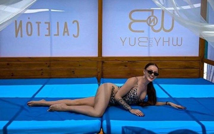 Обнажённая асти - горячие интимные фото обнаженной певицы анны дзюба без цензуры 31 Blank