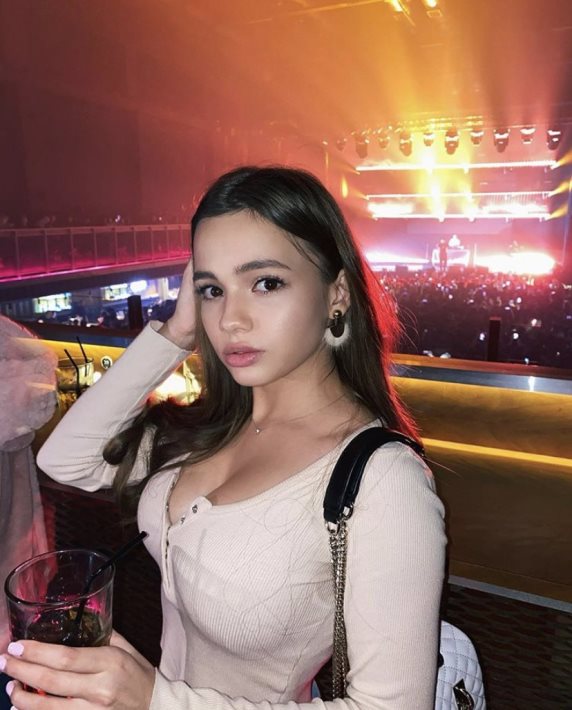 Photos of nude karna val russian tiktok blogger fully naked без цензуры 3 Blank