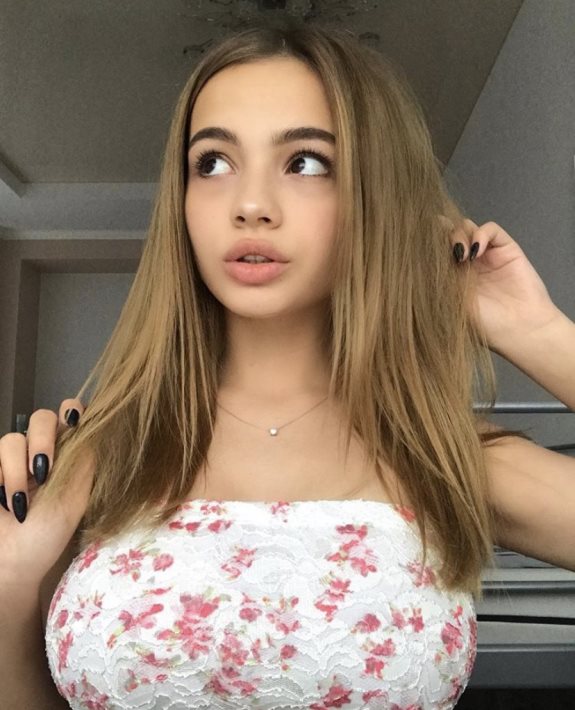 Photos of nude karna val russian tiktok blogger fully naked без цензуры 8 Blank