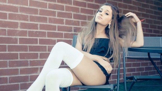 Nude photos of ariana grande pirvate leaks with naked actress без цензуры 11 Blank
