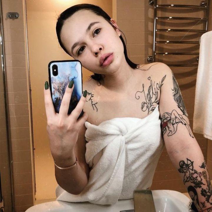 Naked photos of instasamka russian blogger and hip-hop singer без цензуры 4 Инстасамка Слив Фото