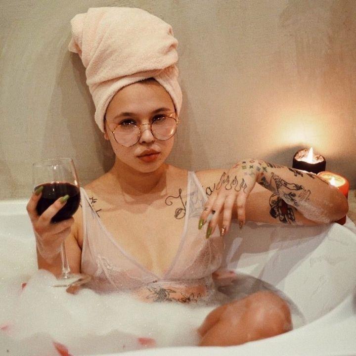 Naked photos of instasamka russian blogger and hip-hop singer без цензуры 21 Blank