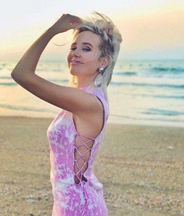 Nude photos of hot klava coca famous russian singer naked taps без цензуры 22 Клава Кока В Легком Платье На Голое Тело