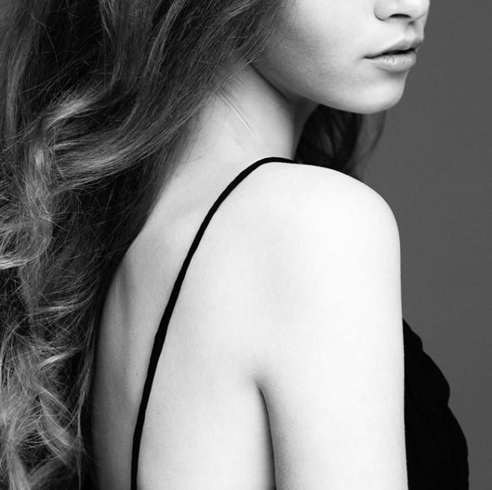 Hot and sexy photos of ellvi russian streamer and pretty chick без цензуры 13 Blank