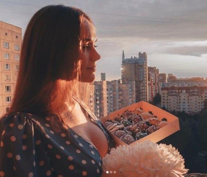 Обнажённая вика писарева - горячие интимные фото обнаженной блогерши без цензуры 12 Вика Писарева Бюст