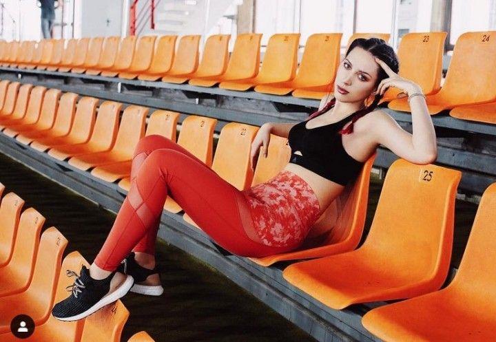 Naked photos of kate clapp famous russian streamer без цензуры 18 Blank