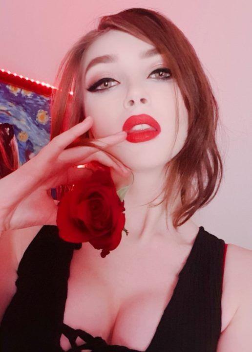 Hot naked photos of karina sicheva sharishaxd russian streamer без цензуры 23 Blank
