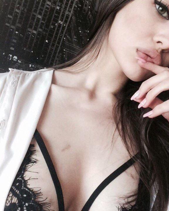 Leaked photos with naked morana battory beauty ass and nice tits без цензуры 5 Blank