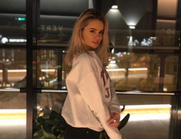 Fresh private photos of tati gtfobae sexy images of hot streamer girl без цензуры 14 Blank