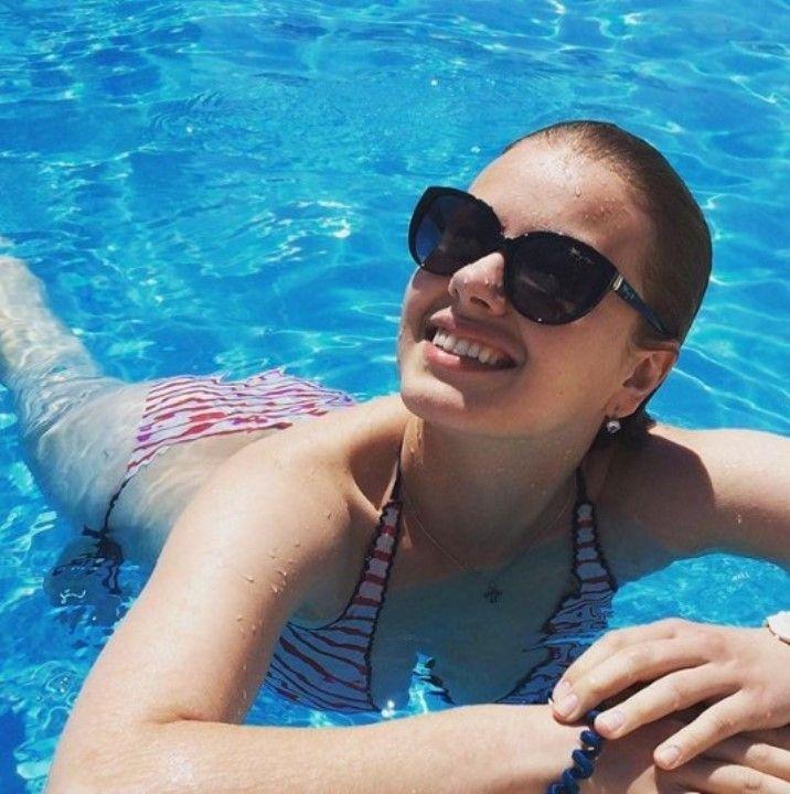 Обнажённая олеся фаттахова - фото в купальнике и обнаженная без цензуры 18 Олеся Фаттахова Фото В Купальнике