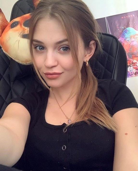 Лера романова слив фото - lera romanova twitch без цензуры 17 Blank