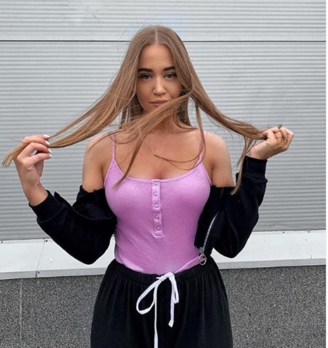 Leaked photos of naked natasha westy russian streamer with big tits без цензуры 2 Blank