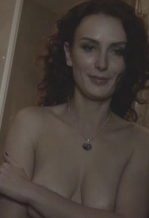 Наталья Рудова выложила интимные фото в бикини